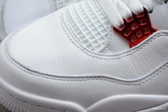 One Kick CT8527-112 Air 4 Jordan Metallic Red 0816